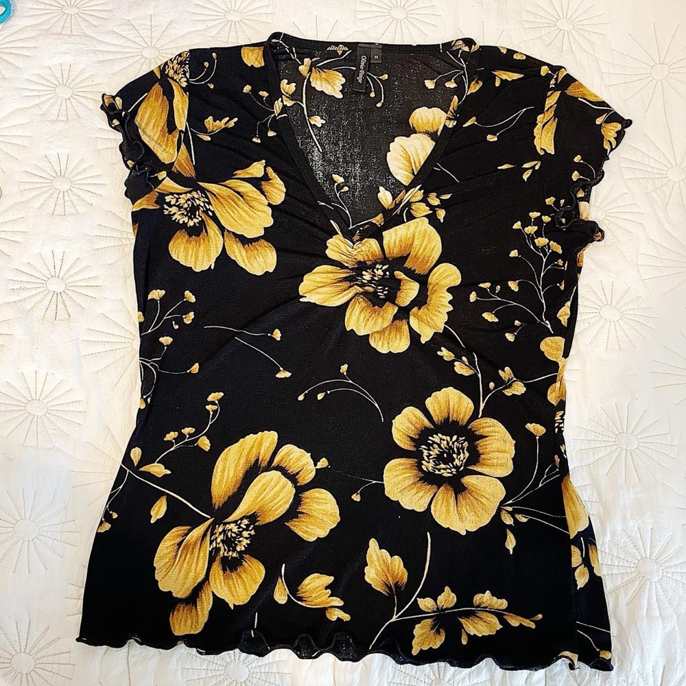 Black and yellow floral top